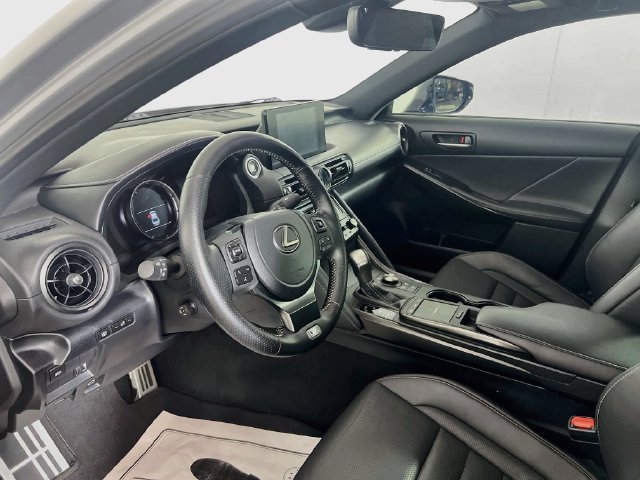 Used 2024 Lexus IS 350 F Sport w/ Memory Package RWD image 11