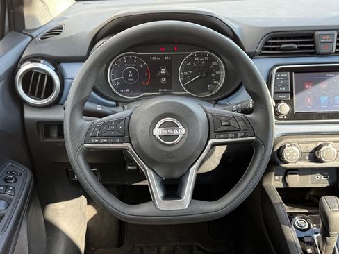Used 2025 Nissan Versa SV FWD image 28