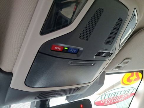 Certified 2025 Subaru Outback Premium image 25