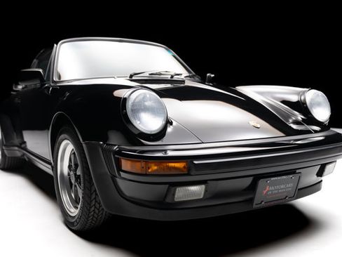 Used 1987 Porsche 911 Carrera RWD image 27