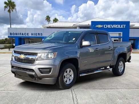 Used 2018 Chevrolet Colorado W/T w/ WT Convenience Package image 2