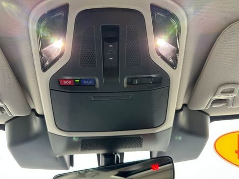 Certified 2024 Subaru Outback Limited image 17