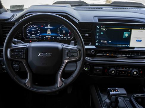 Used 2024 Chevrolet Silverado 1500 ZR2 w/ Technology Package AWD/4WD image 20