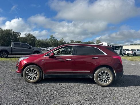 Used 2018 Cadillac XT5 Luxury w/ Driver Awareness Package FWD image 2