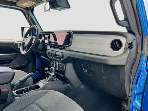 Certified 2024 Jeep Wrangler Unlimited Sport AWD/4WD image 26