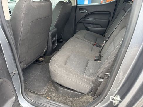 Used 2018 Chevrolet Colorado LT AWD/4WD image 13
