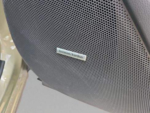 Used 2023 Subaru Forester Limited image 22