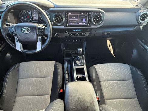 Certified 2022 Toyota Tacoma TRD Sport image 16