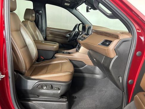 Used 2023 Chevrolet Tahoe High Country AWD/4WD image 31