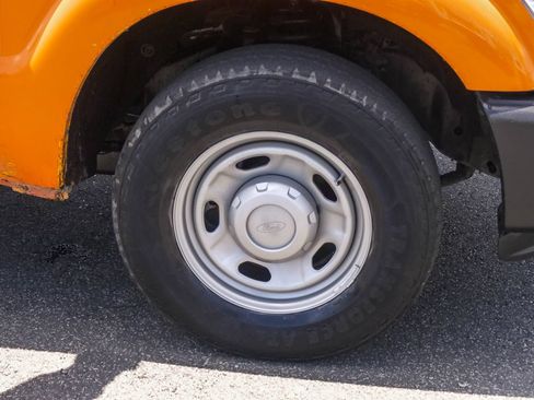 Used 2015 Ford F250 XL RWD image 5