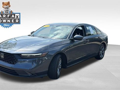 Used 2024 Honda Accord EX image 3