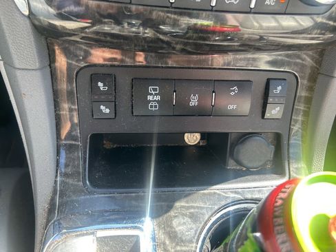 Used 2014 Buick Enclave Leather image 20