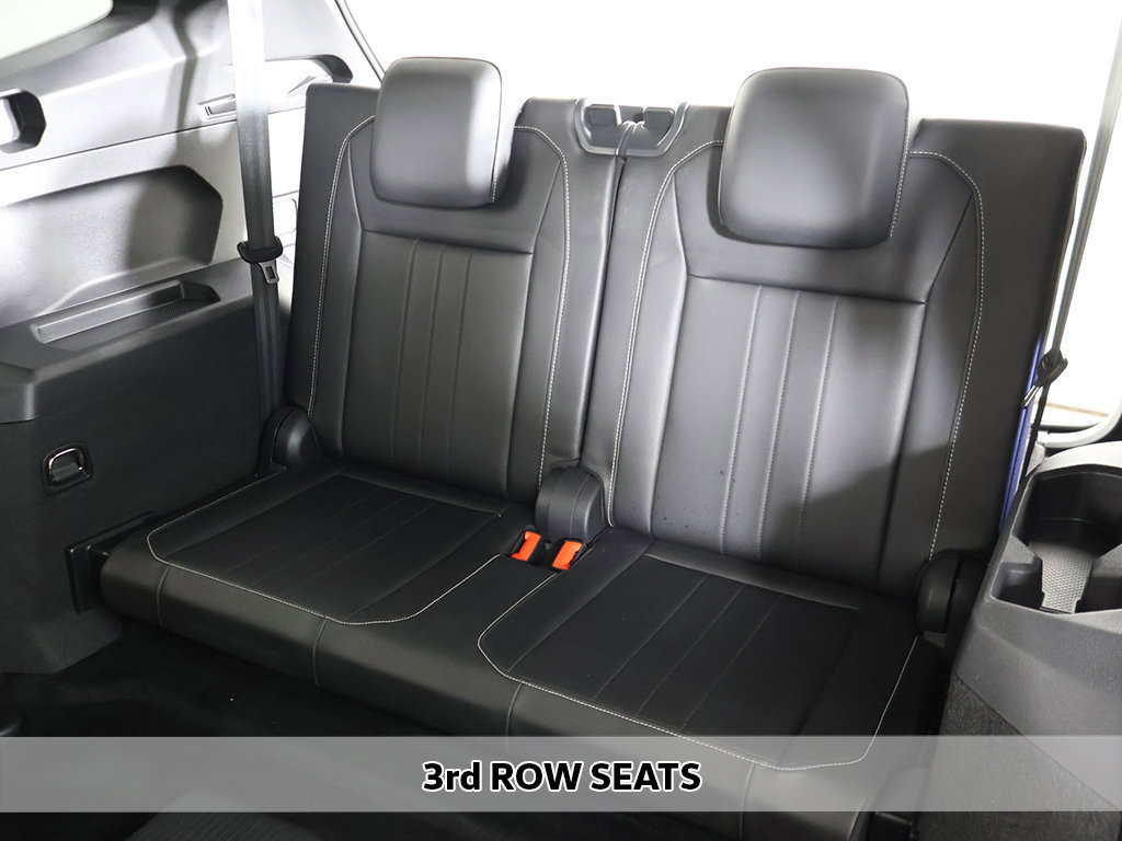 Used 2023 Volkswagen Tiguan SE R-Line FWD image 8