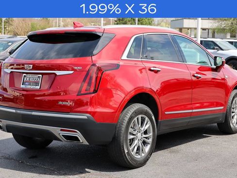 Used 2021 Cadillac XT5 Premium Luxury w/ LPO, Floor Liner Package AWD/4WD image 28