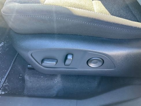 New 2026 GMC Acadia Elevation FWD image 19