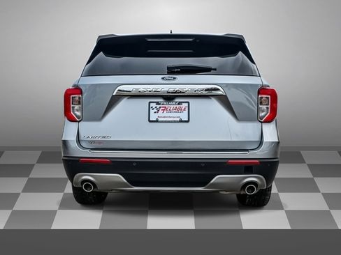 Used 2024 Ford Explorer Limited image 6