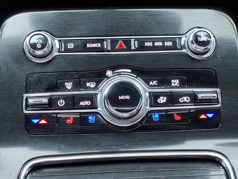Certified 2022 Lincoln Nautilus Black Label AWD/4WD image 20