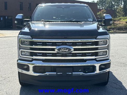 Certified 2025 Ford F250 Lariat w/ Lariat Ultimate Package AWD/4WD image 27