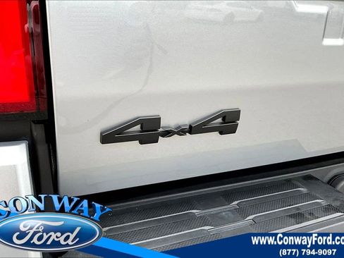 Used 2024 Toyota Tacoma TRD Off-Road image 27