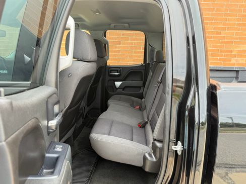 Used 2015 Chevrolet Silverado 2500 LT w/ LT Convenience Package AWD/4WD image 12