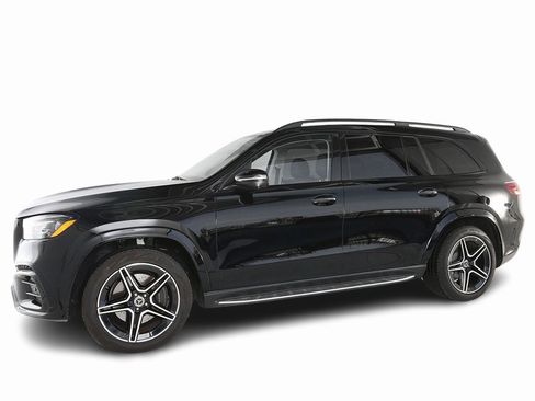 Used 2024 Mercedes-Benz GLS 450 4MATIC w/ AMG Line Exterior image 5