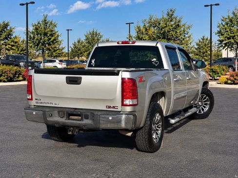 Used 2008 GMC Sierra 1500 SLT w/ All-Terrain Package RWD image 5