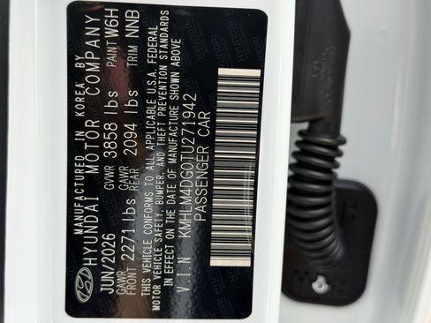 New 2026 Hyundai Elantra SEL Sport FWD image 31