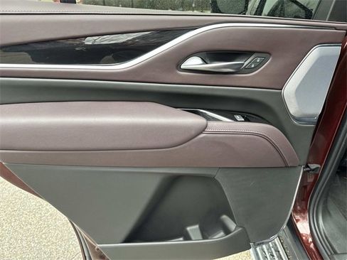 Used 2023 Cadillac Escalade Sport Platinum w/ LPO, ONYX Package image 12