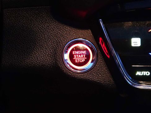 Used 2021 Honda HR-V EX-L image 33