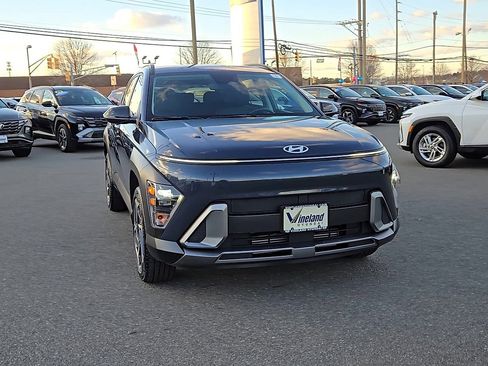 Used 2026 Hyundai Kona SEL Premium image 3