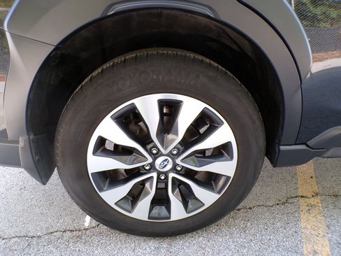 Used 2023 Subaru Outback Limited AWD/4WD image 22