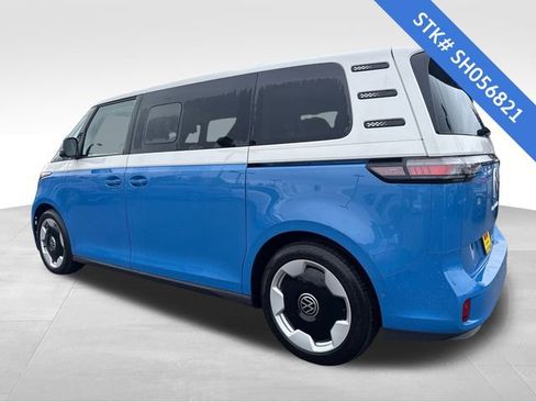 New 2025 Volkswagen ID. Buzz Pro S Plus image 5