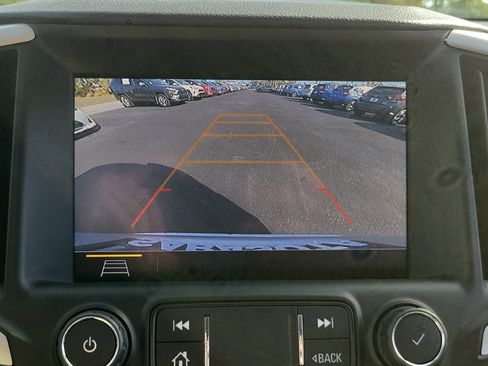 Used 2021 GMC Terrain SLT w/ Infotainment Package II image 23