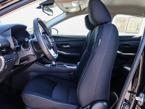 Used 2025 Nissan Sentra SV w/ All-Weather Package image 16