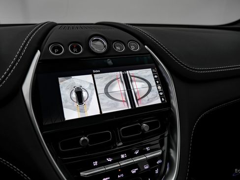 Used 2023 Aston Martin DBX 707 image 43