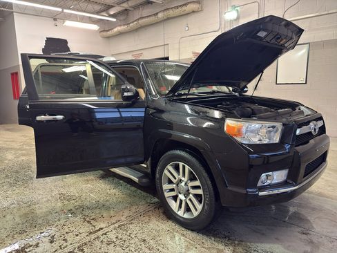 Used 2013 Toyota 4Runner Limited AWD/4WD image 7