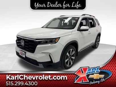 Used 2025 Honda Pilot Elite