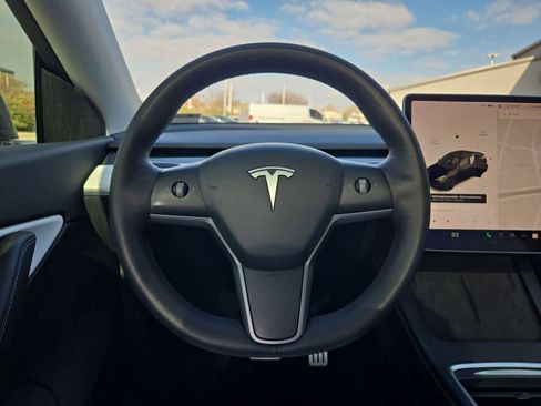 Used 2021 Tesla Model Y Performance image 20