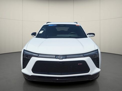 Used 2024 Chevrolet Blazer EV RS AWD/4WD image 2