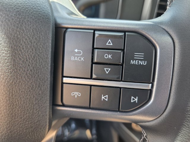New 2026 Ford F250 Lariat w/ Black Appearance Package AWD/4WD image 31