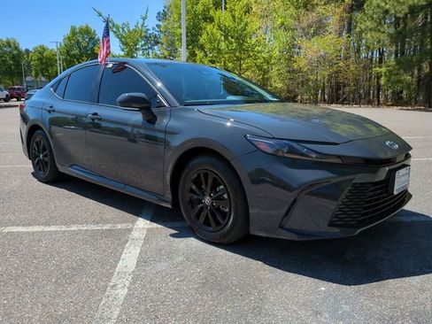 Used 2026 Toyota Camry LE image 1