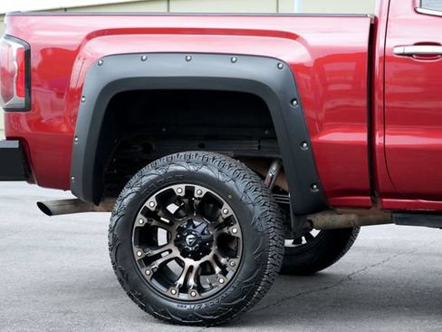 Used 2018 GMC Sierra 1500 SLT w/ Texas SLT Premium Package AWD/4WD image 15