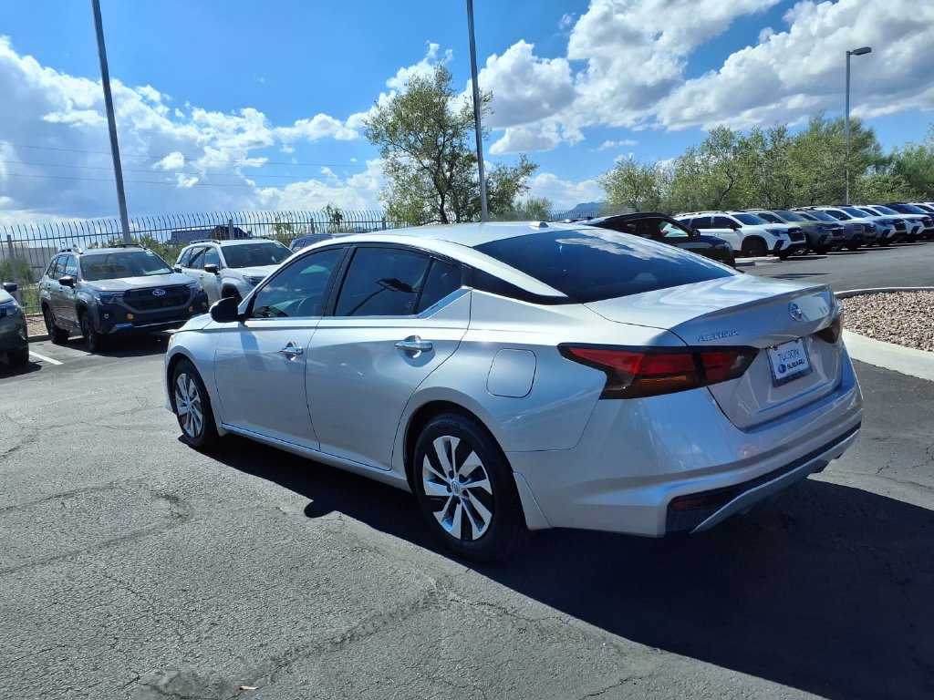 Used 2020 Nissan Altima 2.5 S FWD image 12