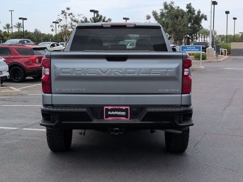 Used 2025 Chevrolet Silverado 1500 Custom Trail Boss AWD/4WD image 7