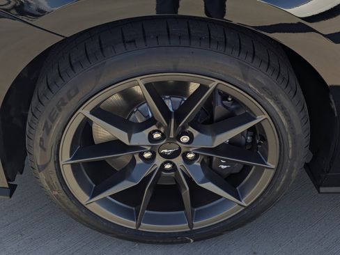 New 2026 Ford Mustang Dark Horse image 7