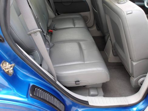 Used 2006 Chrysler PT Cruiser Limited FWD image 21