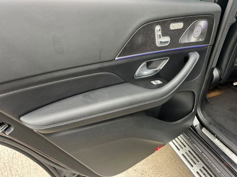 Used 2022 Mercedes-Benz GLS 450 4MATIC image 22