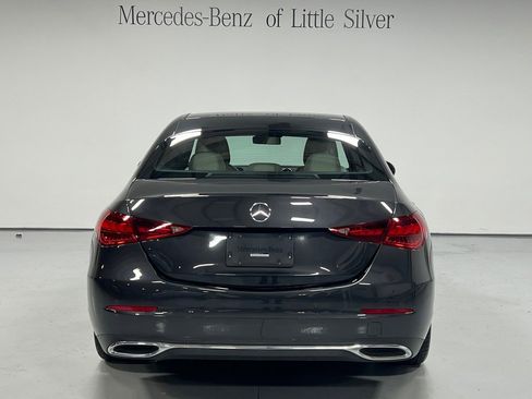 Used 2022 Mercedes-Benz C 300 4MATIC Sedan image 4