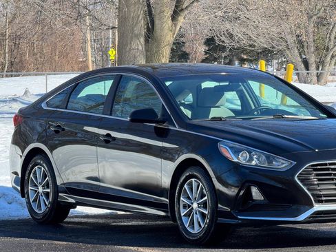 Used 2018 Hyundai Sonata SE image 17