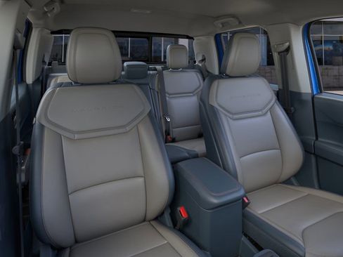 New 2026 Ford Maverick Lariat w/ 4K Tow Package image 10